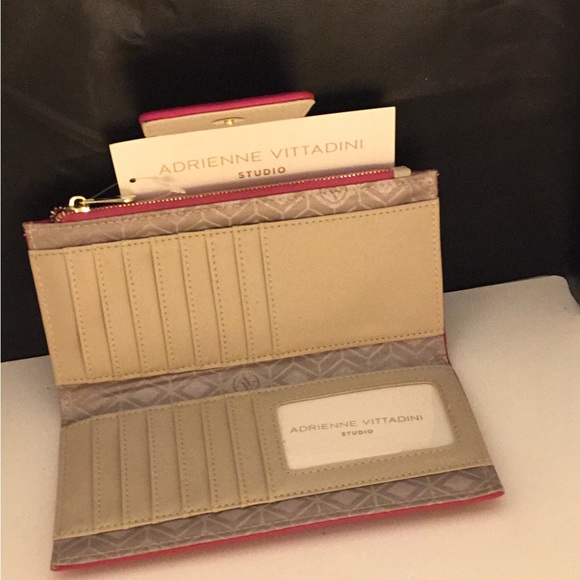 Adrienne Vittadini Wallet - Picture 2 of 3